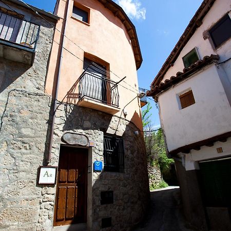 Apartamentos Rurales "La Fuentecilla" Banos De Montemayor Eksteriør bilde