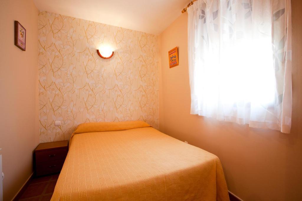 Apartamentos Rurales "La Fuentecilla" Banos De Montemayor Rom bilde